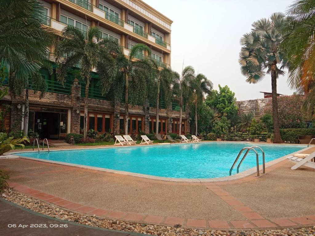 Leuxay Hotel Vientiane Luaran gambar