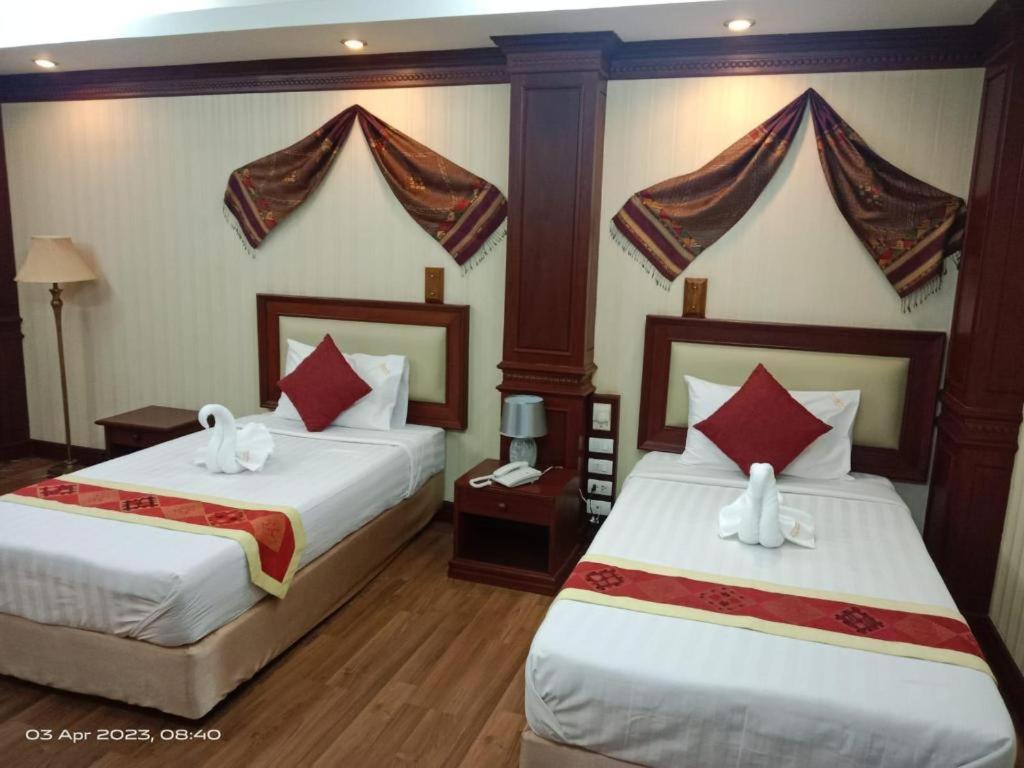 Leuxay Hotel Vientiane Luaran gambar