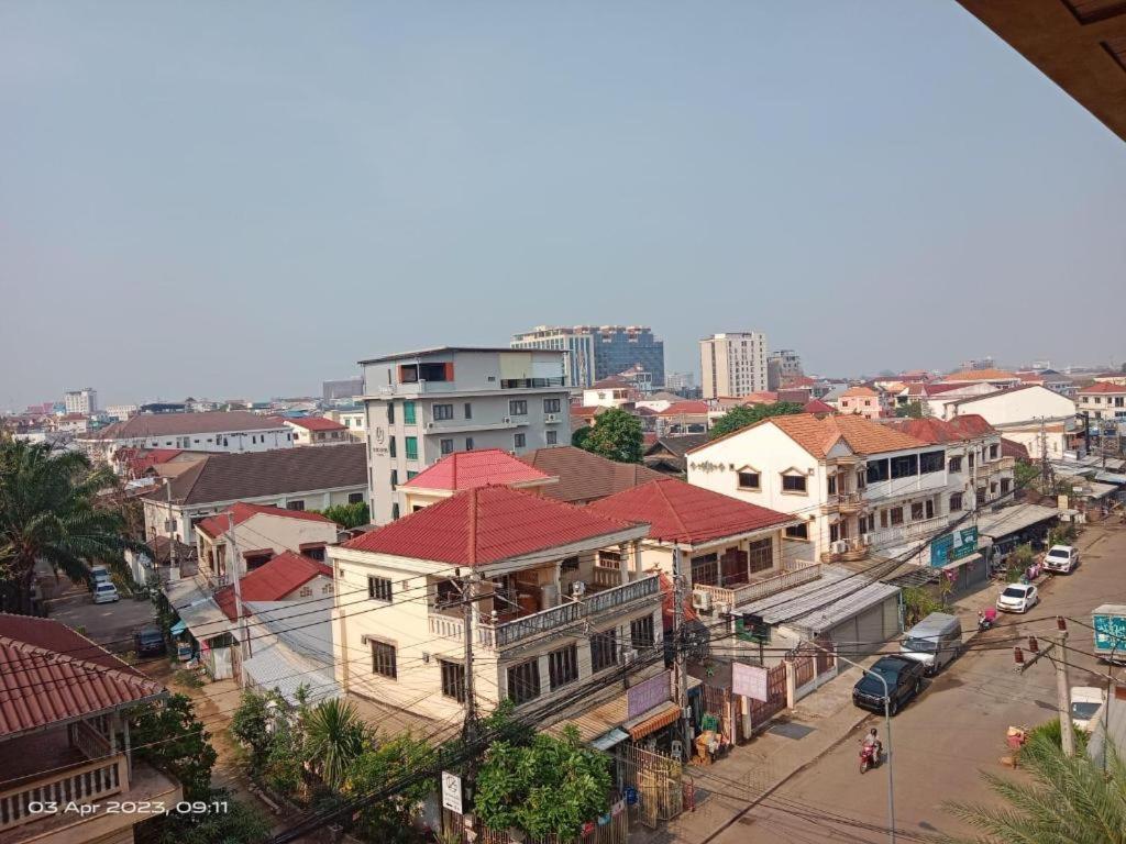 Leuxay Hotel Vientiane Luaran gambar