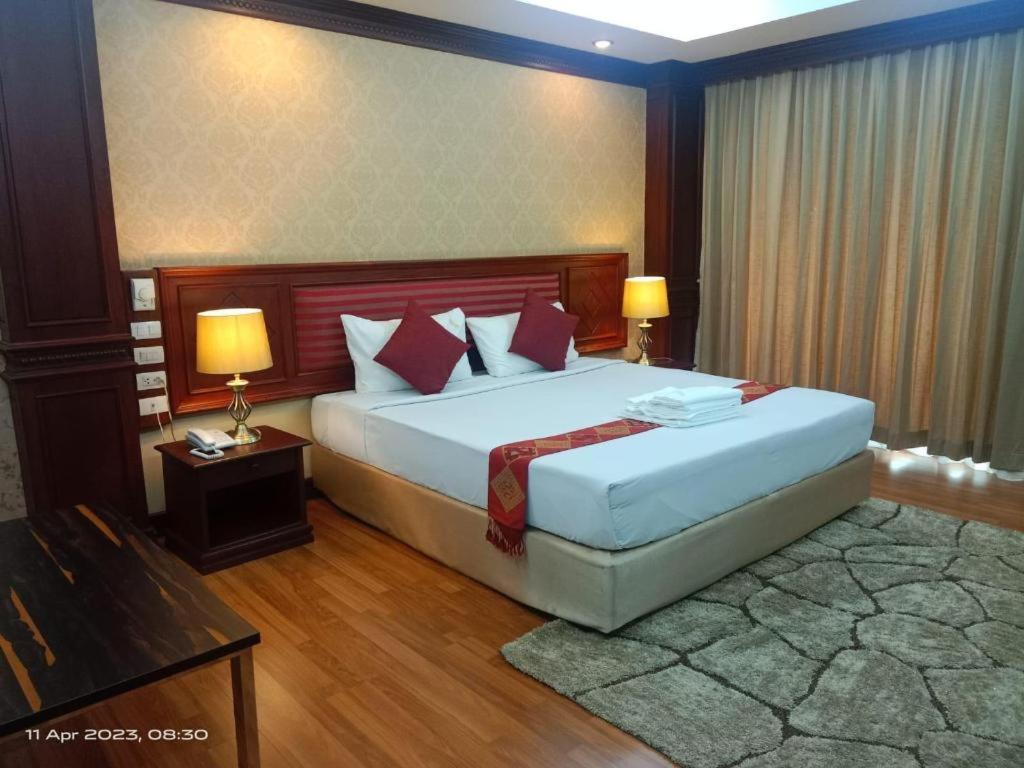 Leuxay Hotel Vientiane Luaran gambar
