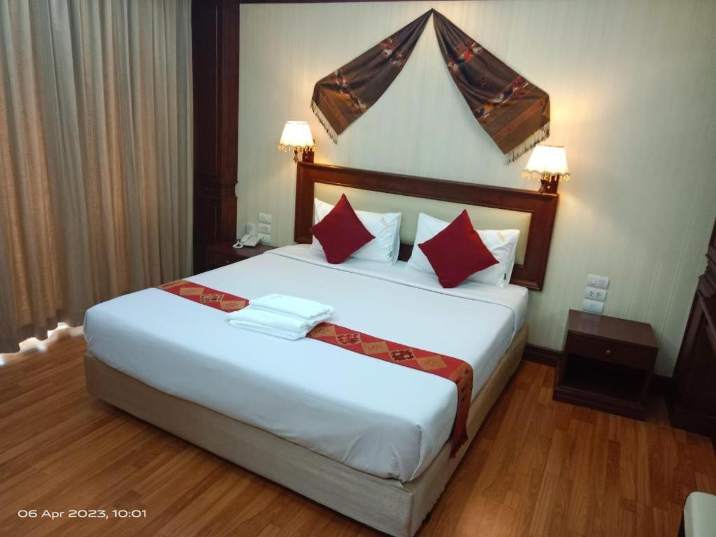 Leuxay Hotel Vientiane Luaran gambar
