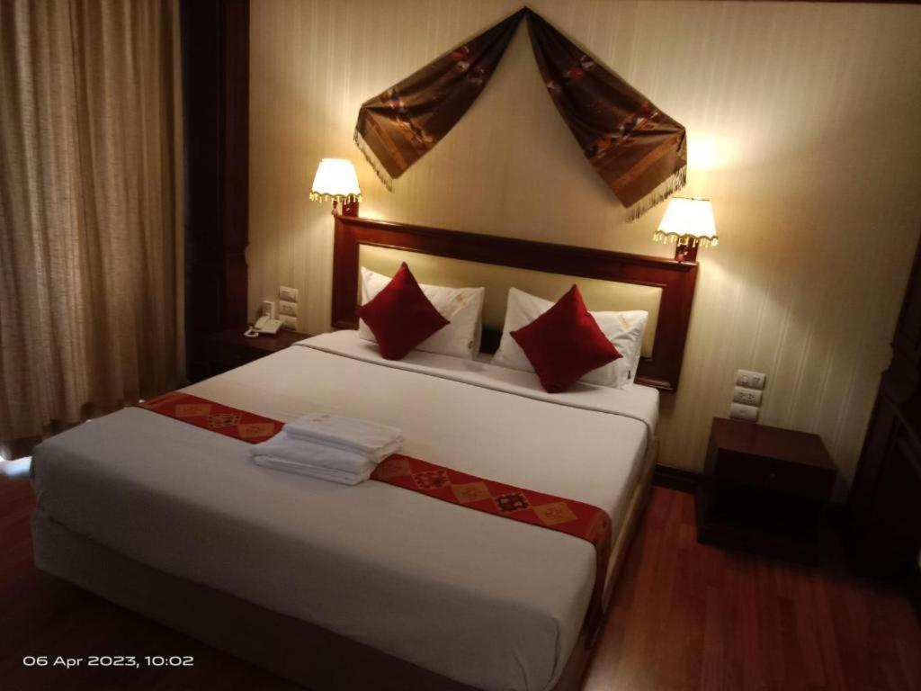 Leuxay Hotel Vientiane Luaran gambar
